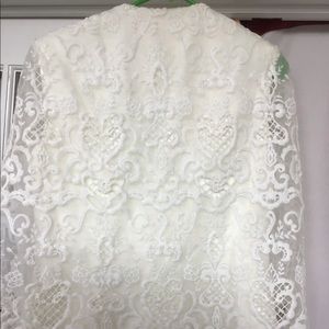 This is a unique jacket. It wears like cape.